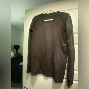 Lululemon swiftly tech long sleeve shirt, hip length